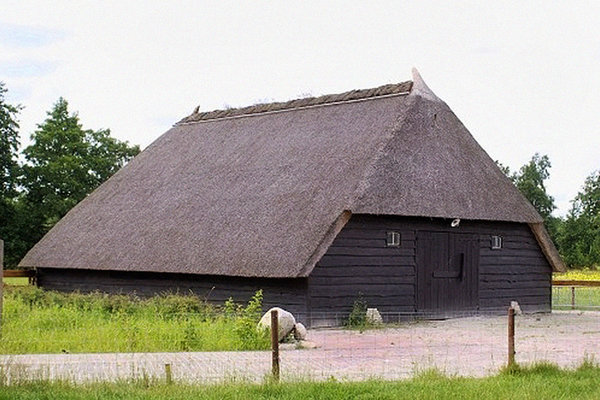 Landelijke schaapskooi uit Opeinde  