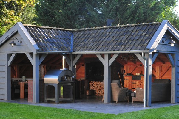 Landelijke kapschuur in hoekmodel met braai 